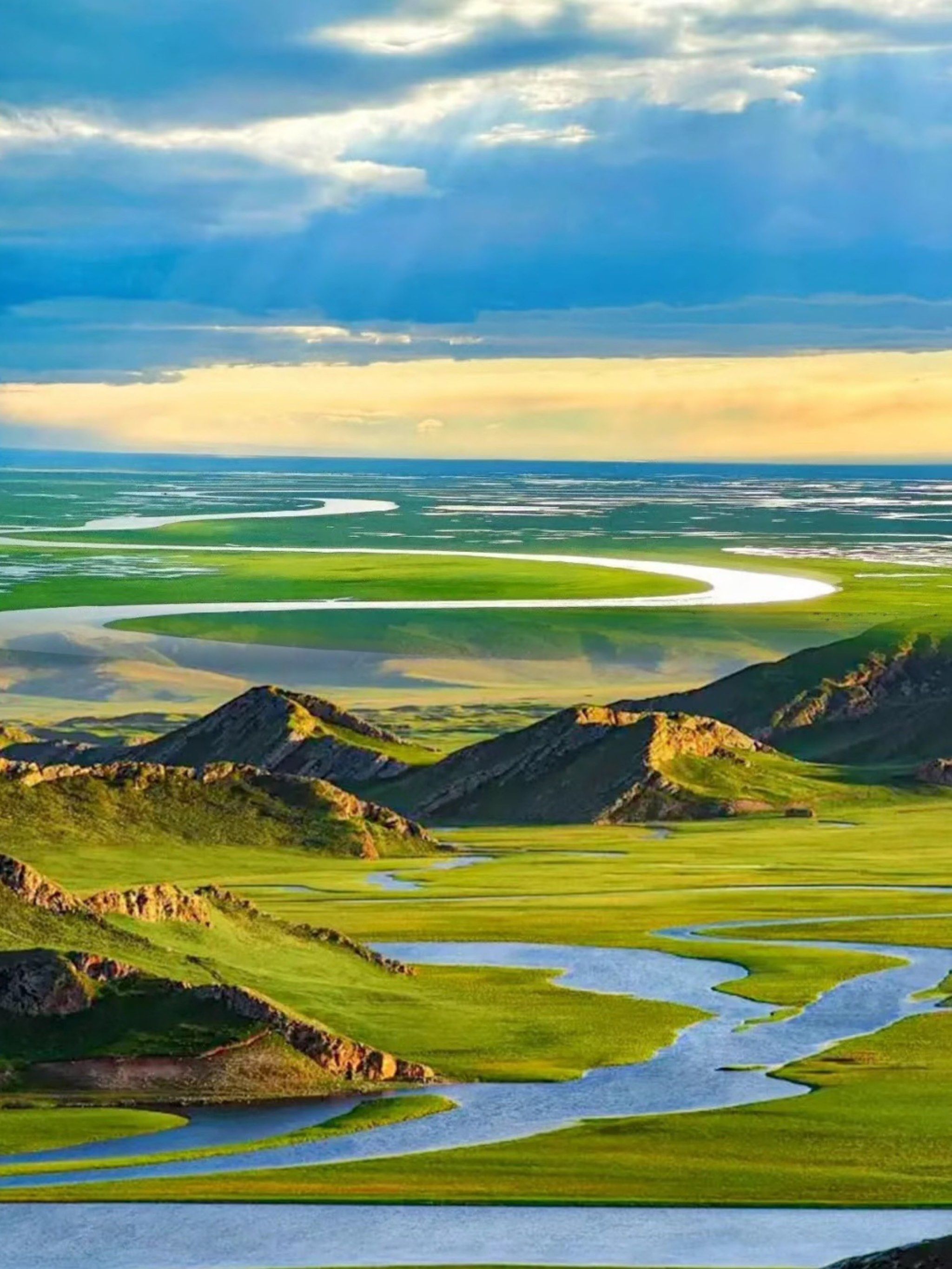 Bayinbuluk Grassland