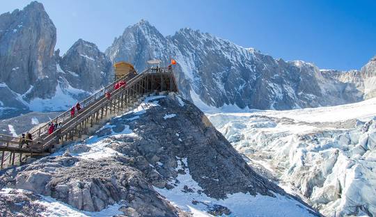 Jade Dragon Snow Mountain